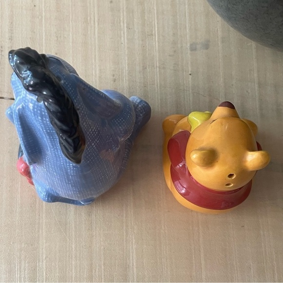 2/$49 Winnie the Pooh Eeyore Salt Pepper Set NWT Collect Disney China Vintage - Picture 2 of 8